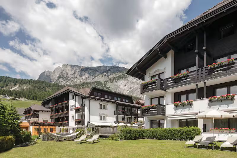 Dolomites, Selva Val Gardena