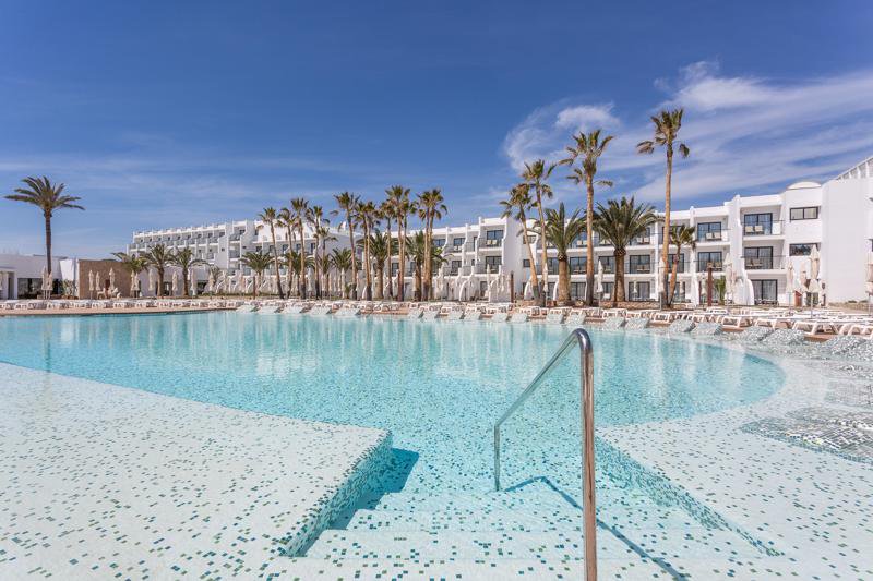 Playa d'en Bossa, Ibiza