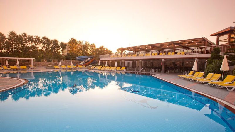 Club Mermaid Village