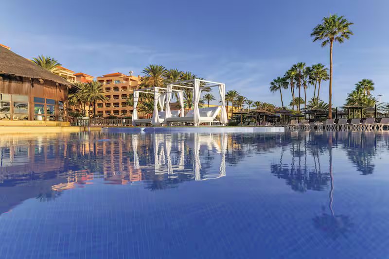 Elba Sara Beach & Golf Resort