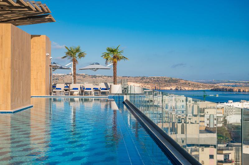 Malta, Qawra